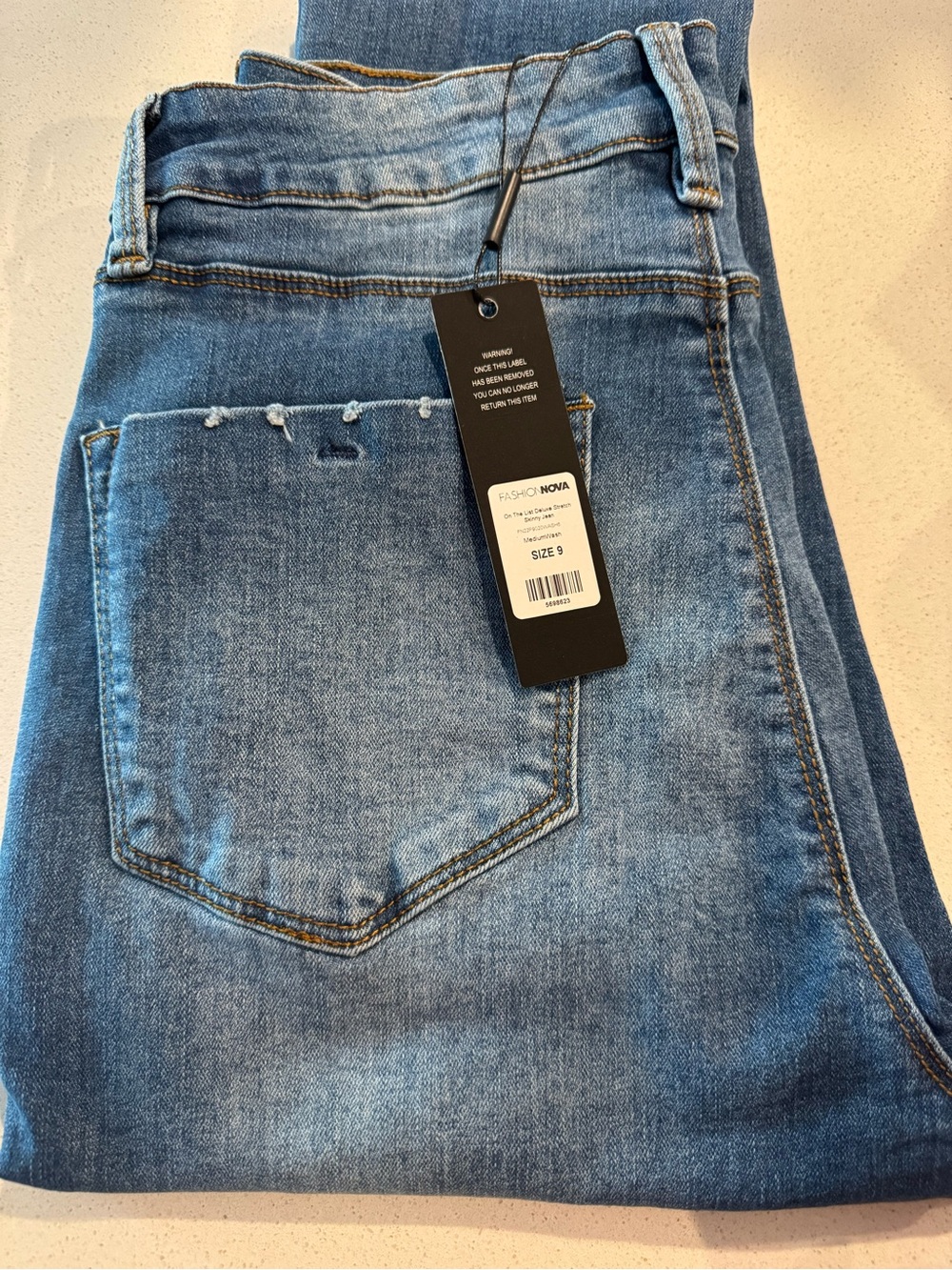 NWT Fashion Nova High Rise Medium Wash Skinny Jeans Size 9 - Picture 4 of 4